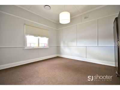 21 Macleay Street, Dubbo