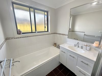 25 Arthur Summons Street, Dubbo