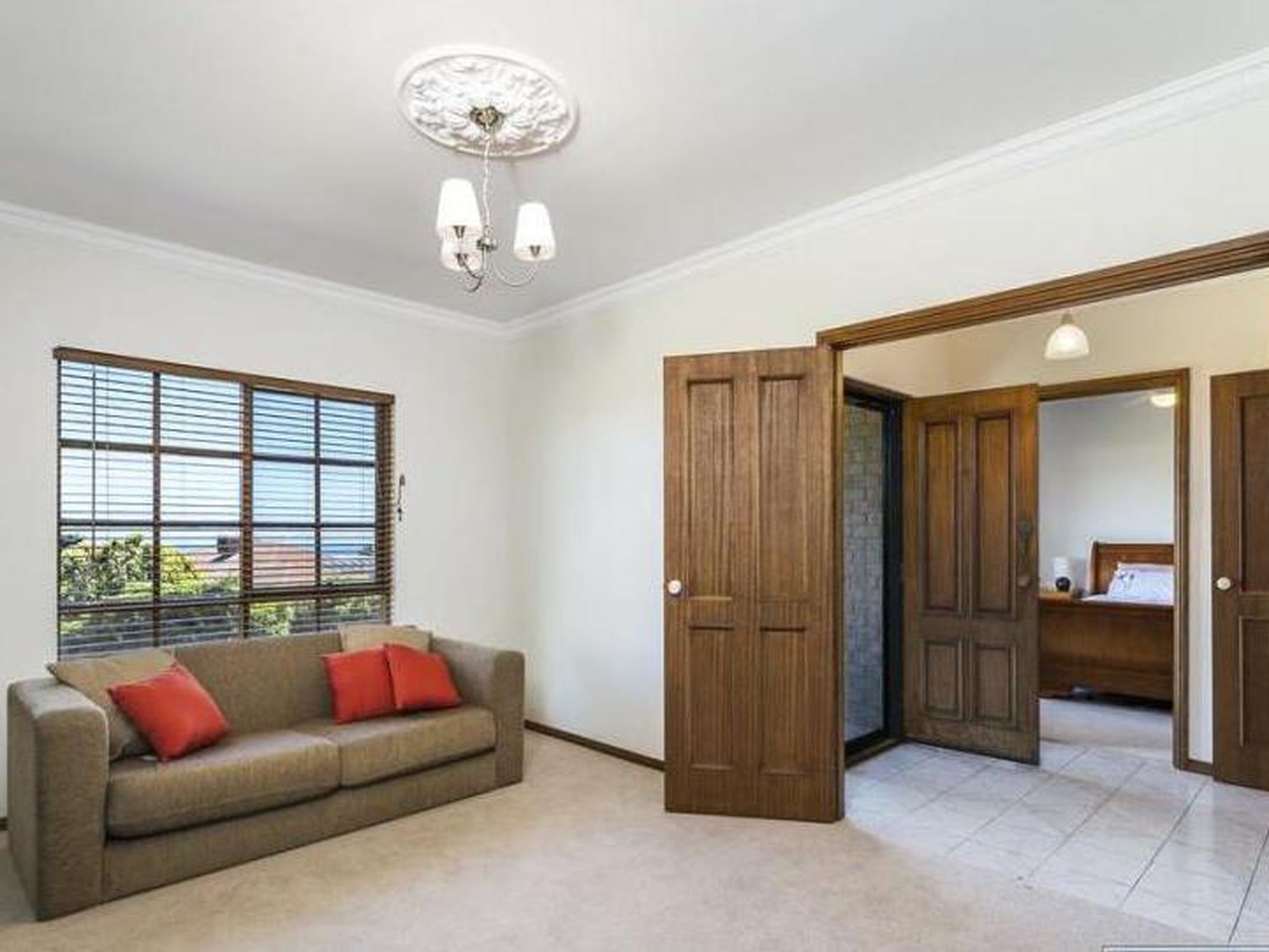 16 Lapwing Street, Hallett Cove