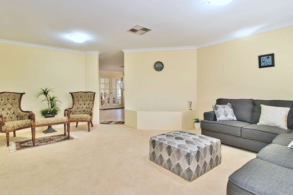 5 Eiffel Crescent , Port Kennedy
