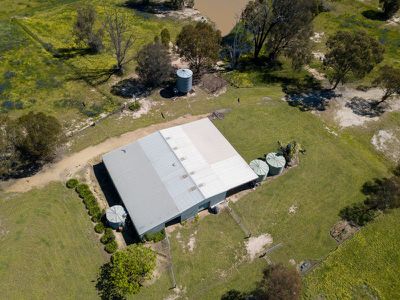 68 Sweetwater Road, Mullengandra