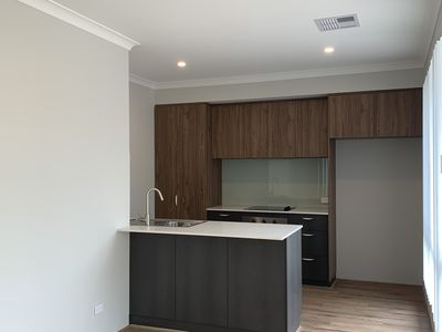 121 Rosewood Avenue, Woodlands