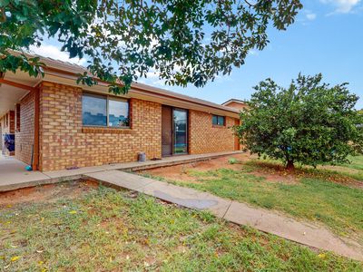 9 Elsworth Street, Dubbo