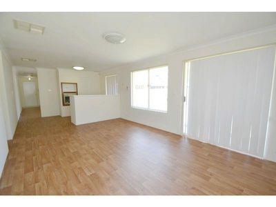 56 Ellamere Retreat, Maddington