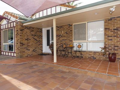26 Clarendon Cct, Forest Lake