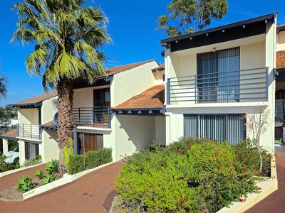 3/32 Sackville Terrace, Scarborough