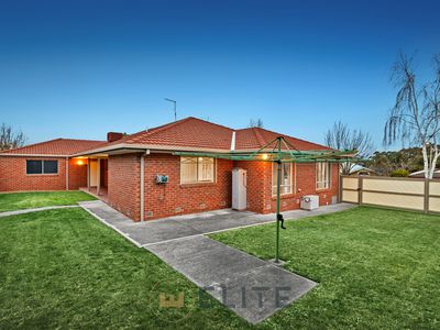 10 Furness Court, Berwick