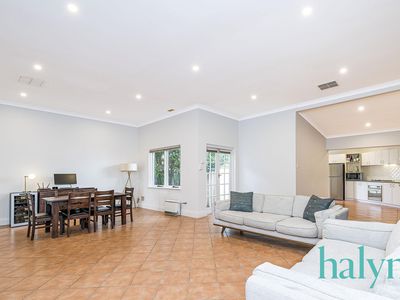 89 Scarborough Beach Road, Mount Hawthorn
