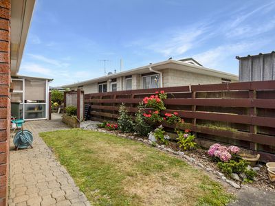 8B Alexander Place, Otaki