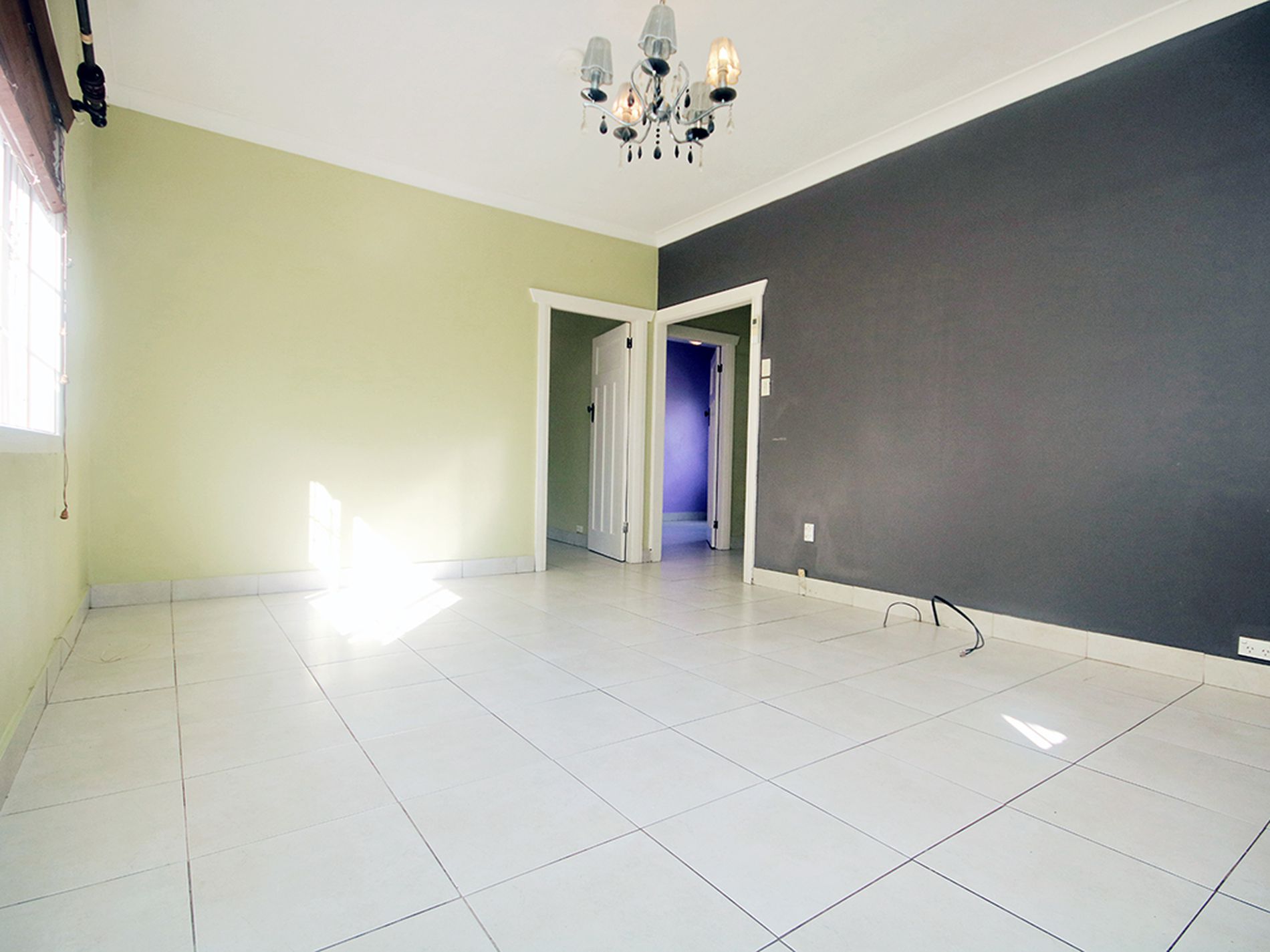 64 Canarys Road, Roselands