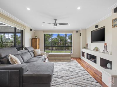 4 Roper Road, Blue Haven