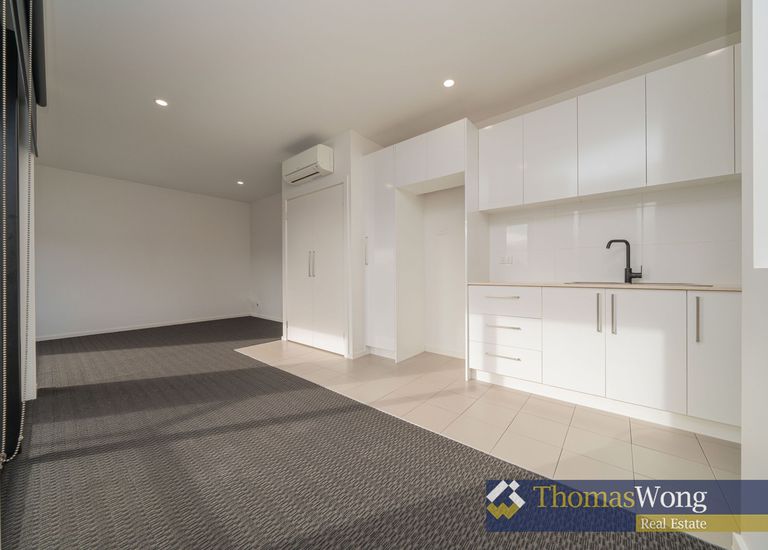 3 / 302 Huntingdale Road, Huntingdale