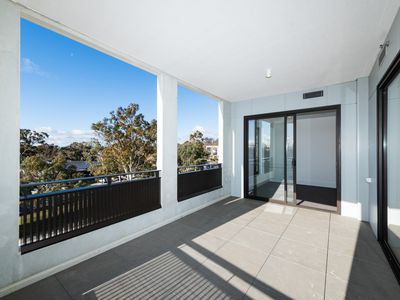 5 / 2 Lady Nelson Place, Red Hill