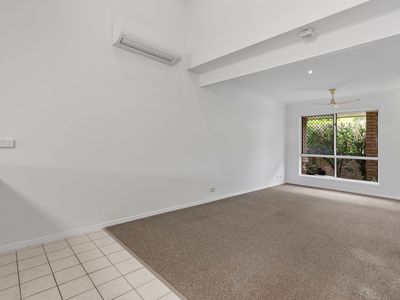24 / 16 Arcadia Street, Eight Mile Plains