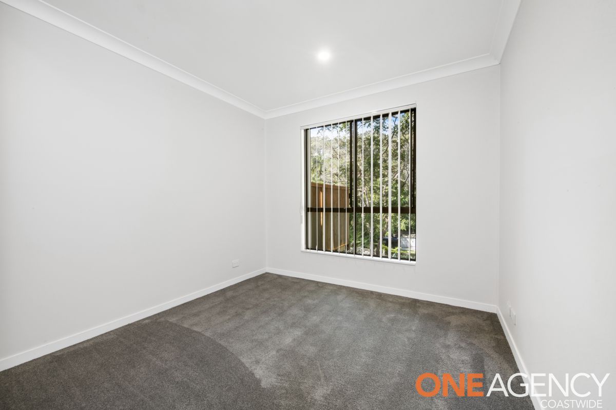 1 / 5 Palmgrove Place, North Avoca