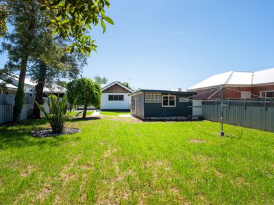 373 STEPHEN STREET, North Albury