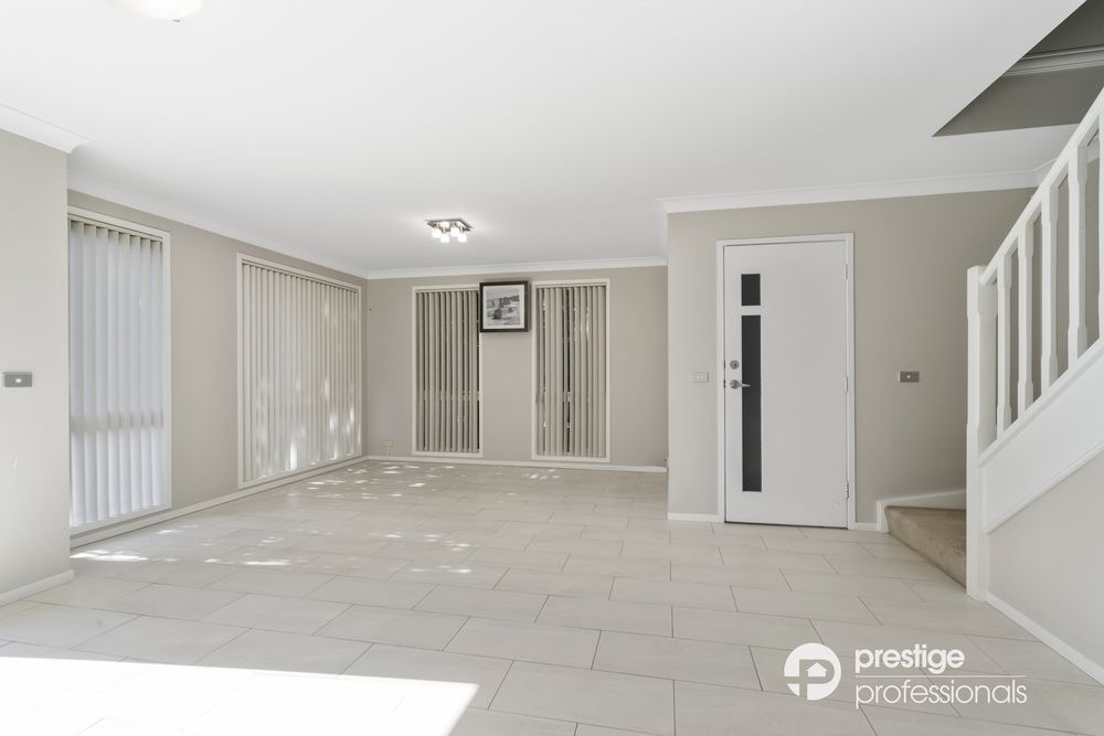 8 Morningside Parade, Holsworthy