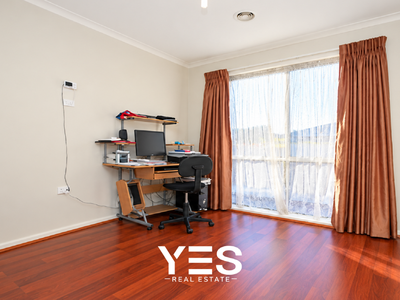 4 Nyah Place, Cranbourne West