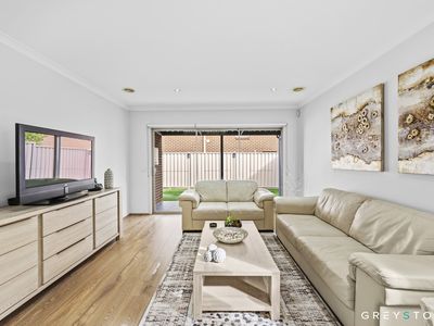 53 Orbis Avenue, Fraser Rise