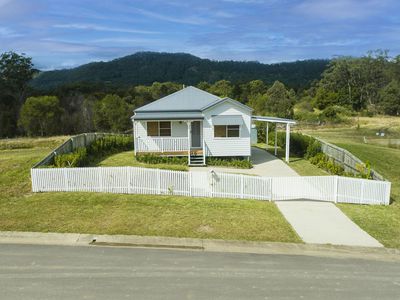 4 Hillside Drive, Nimbin