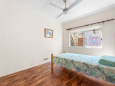 26 Tallawang Avenue, Malua Bay