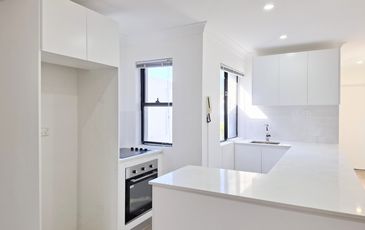 2 / 660 Bourke St, Redfern
