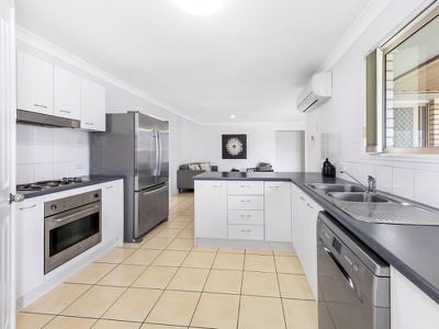 49 Billinghurst Crescent, Upper Coomera