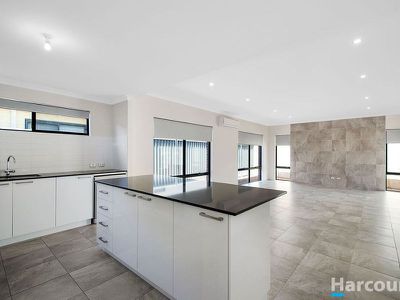 10 Persian Street, Eglinton