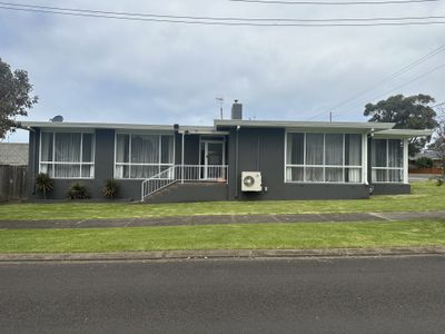 72 Laverock Road, Warrnambool
