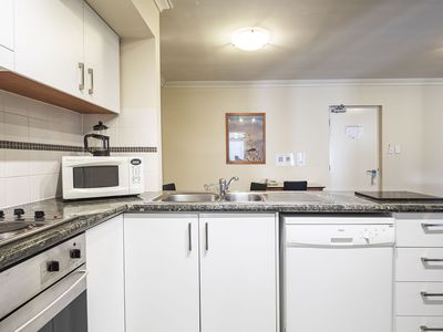 307 / 112 Mounts Bay Road, Perth