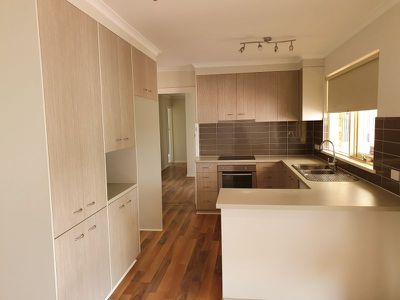 16 Grosser Street, Millicent