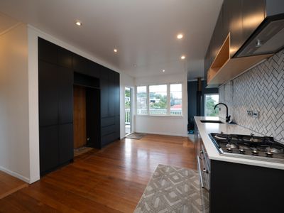 49 Totara Street, Ravensbourne