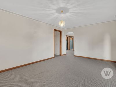 1 / 2 Avalon Road, Marion