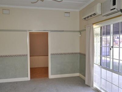 70 Sam Street, Forbes