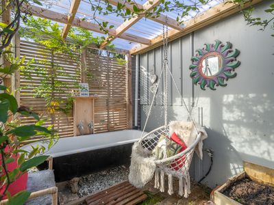 28 James Street, Riverton