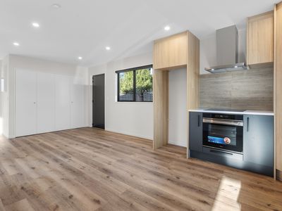 1 / 23 Hillary Crescent, Upper Riccarton