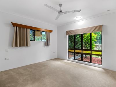 6 Falcon Street, Bayview Heights