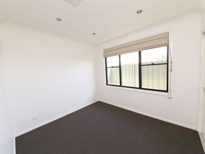 19 /  2-8 Diane Street, Dubbo