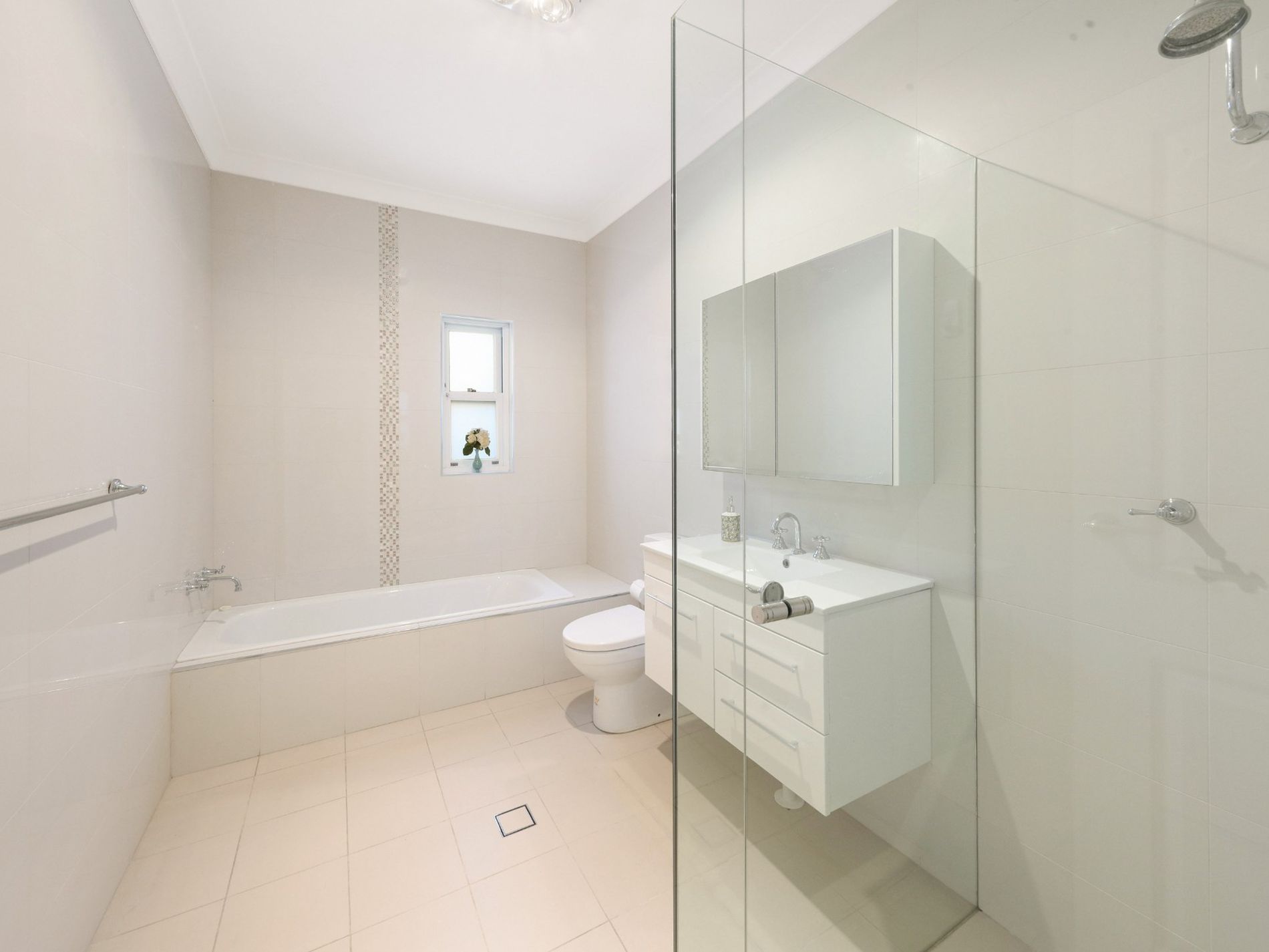 20A McDougall Street, Kensington