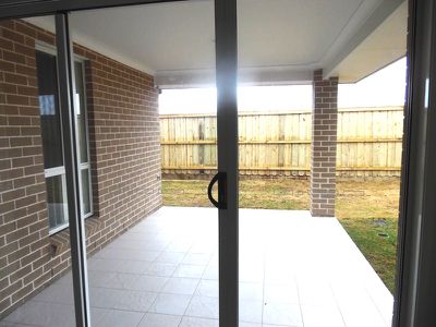 12 Gellibrand Road, Edmondson Park