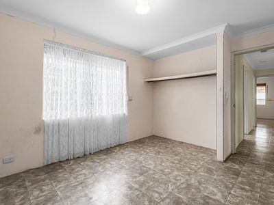 6 Tuscany Place, Caversham