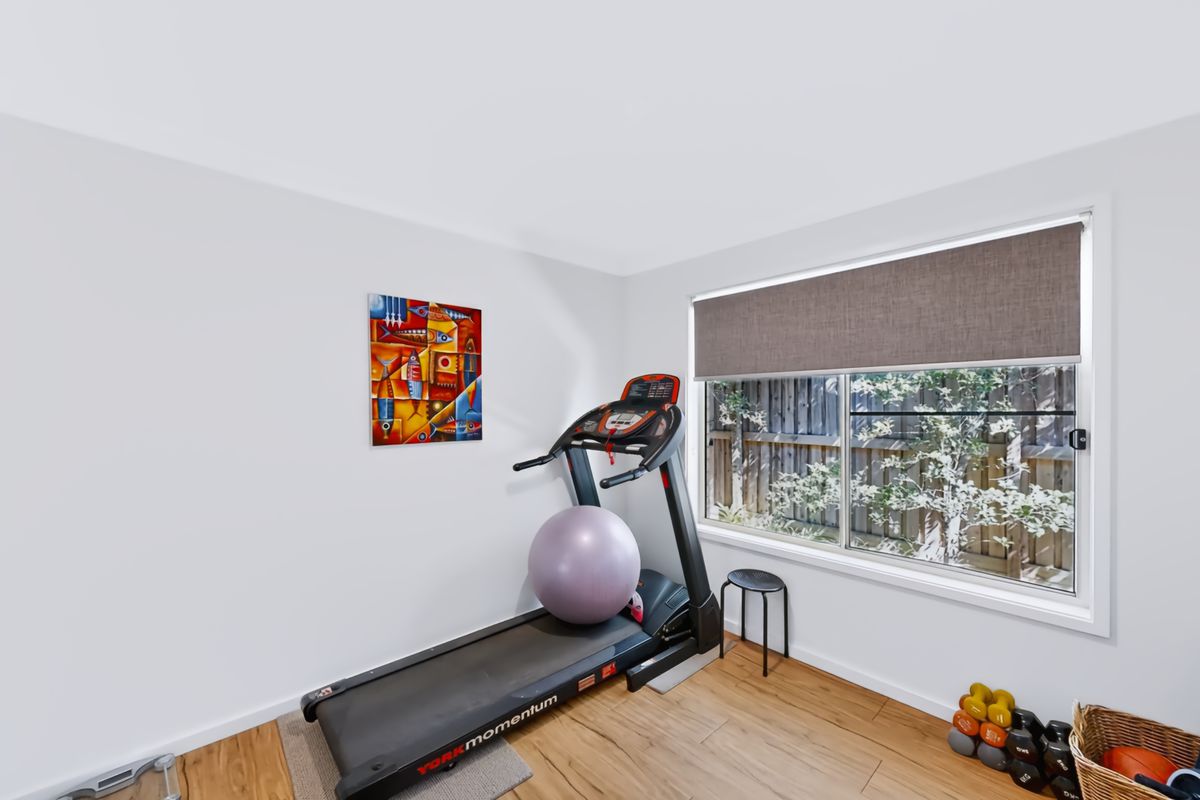 1 Feathertail Court, Tewantin