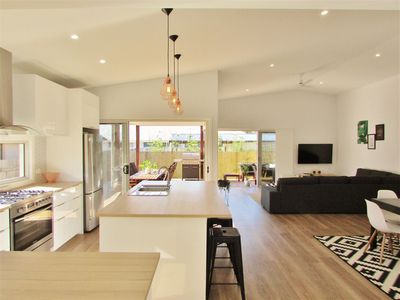 6 Boeing Avenue, Lake Conjola