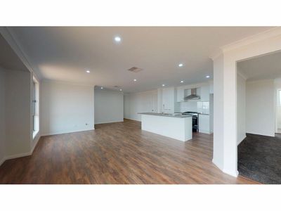 7 Pelagic Court, Dubbo