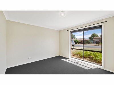 26 Kensington Avenue, Dubbo