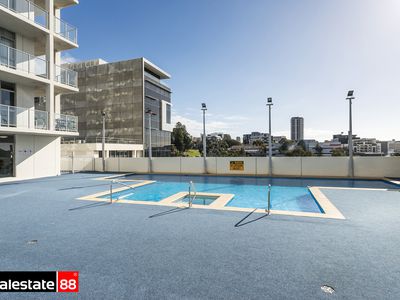 10 / 996 Hay Street, Perth