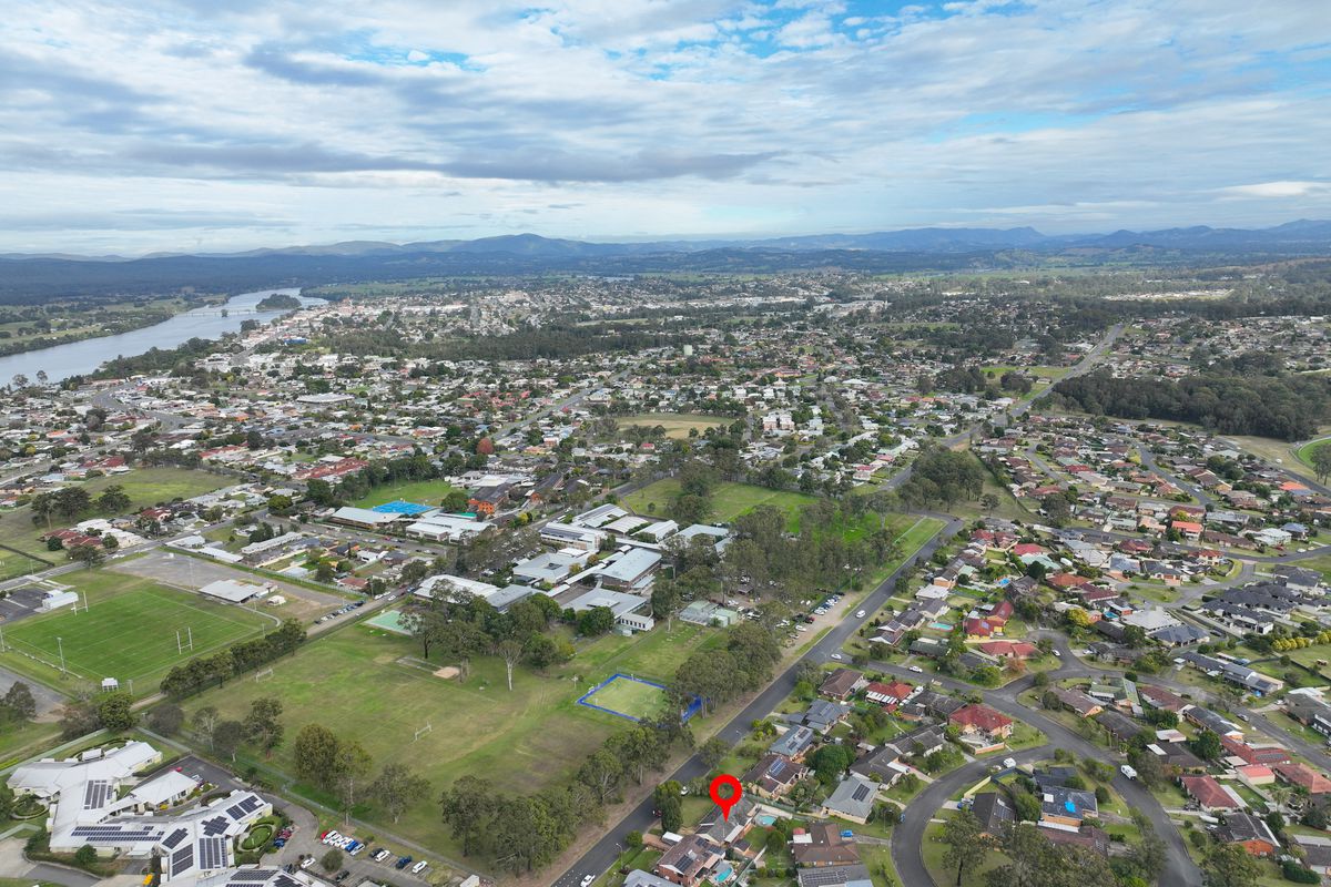 33 Bushland Drive, Taree