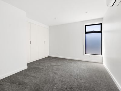 3 / 12 Irvine Crescent, Brunswick West