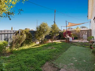 16 Prouses Road, North Bendigo