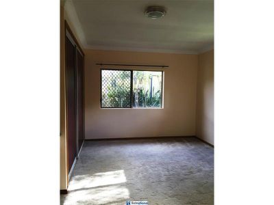 2 Paula Close, Atherton